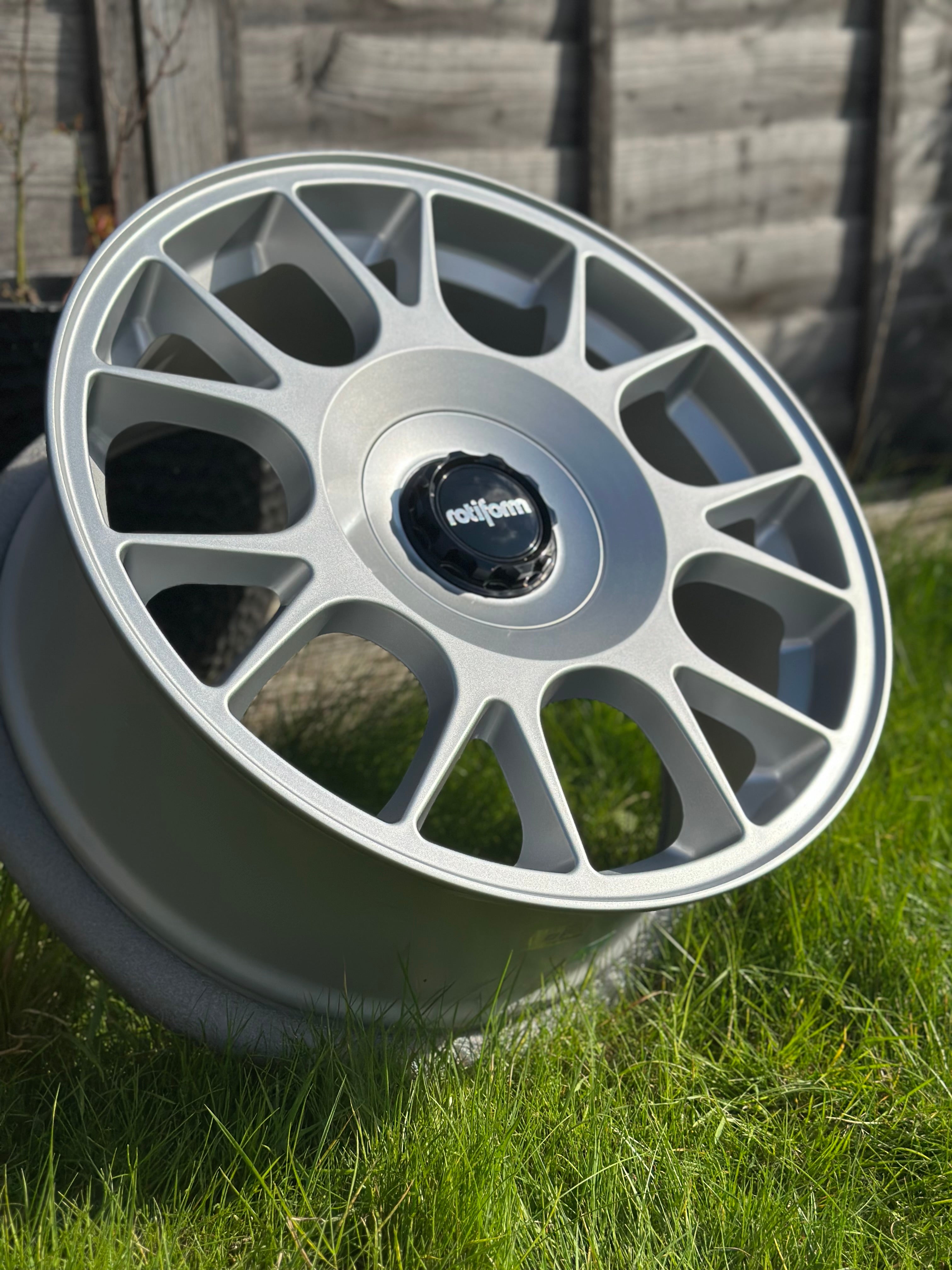*CLEARANCE* 19" Rotiform TUF-R - Silver (Audi/VW/SEAT/Skoda/Mercedes)